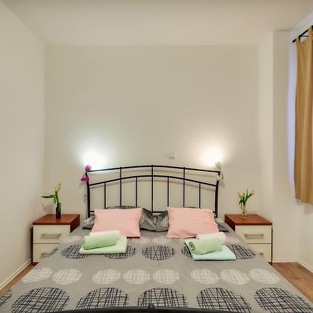 Apartment Katja Rogoznica  Ruang foto