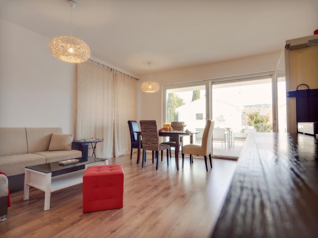 Apartment Katja Rogoznica  Ruang foto
