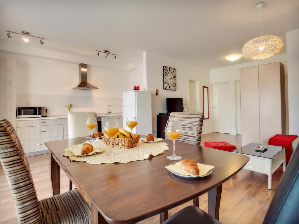 Apartment Katja Rogoznica  Ruang foto