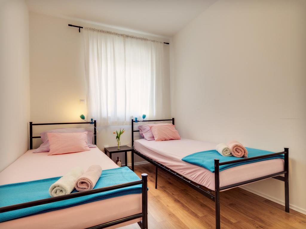 Apartment Katja Rogoznica  Ruang foto